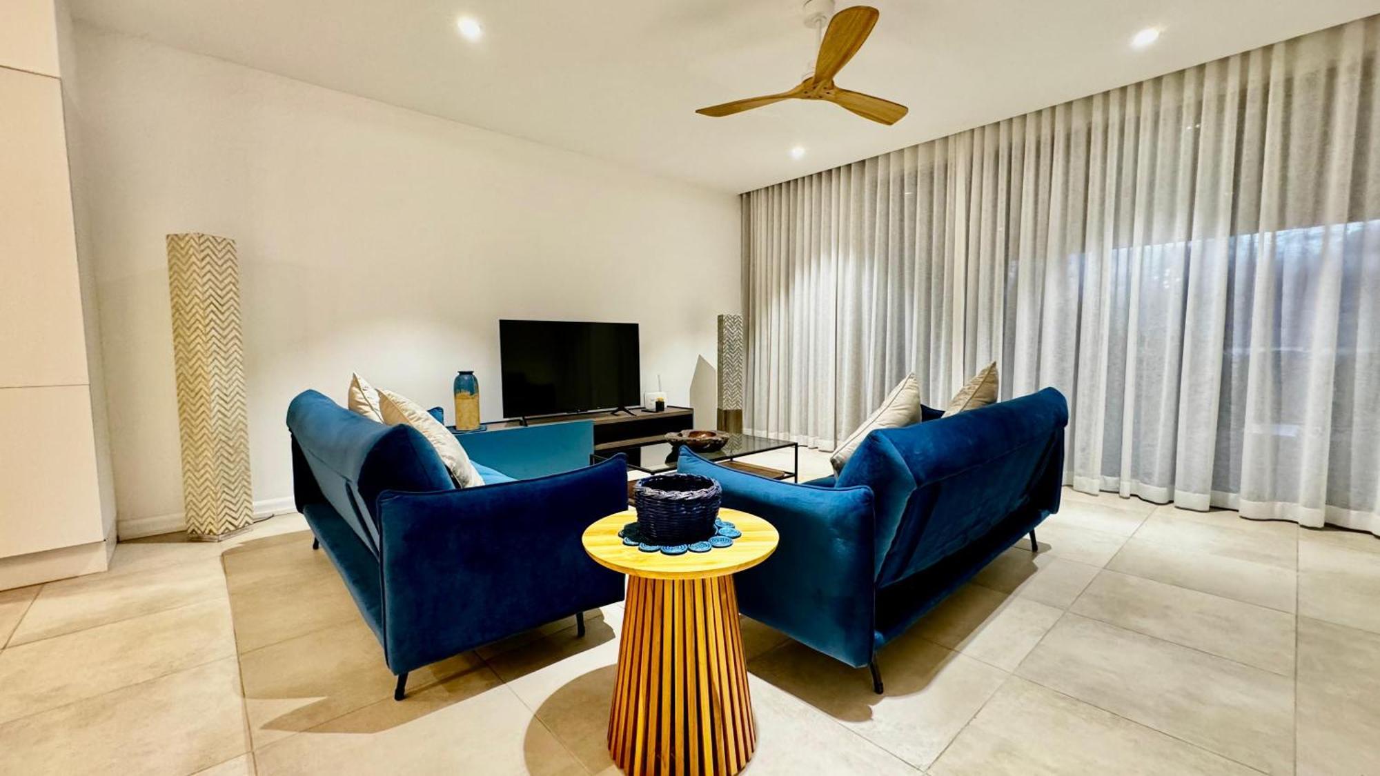 Appartement De Luxe Piscine Et Vue Mer Riviere Noire Bagian luar foto
